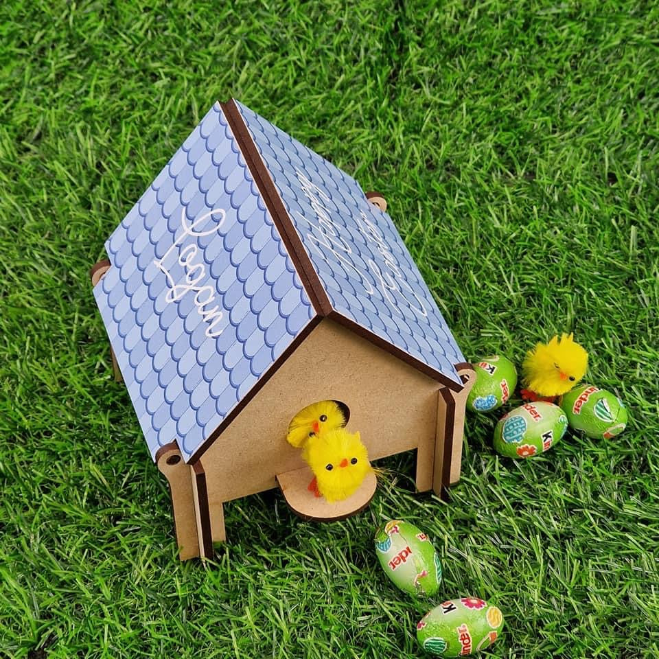 Chicken coop chocolate holder